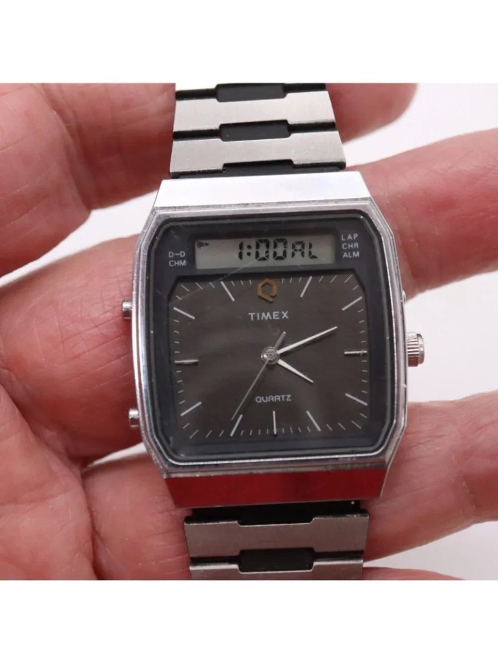 Vtg TIMEX Q Analog Digital Watch Men Alarm Chrono Silver Tone V Cell ISSUES READ